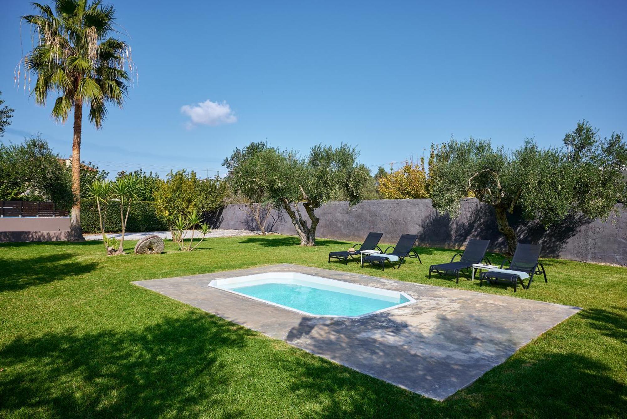 Felenia House - Summer Escape Hébergement de vacances